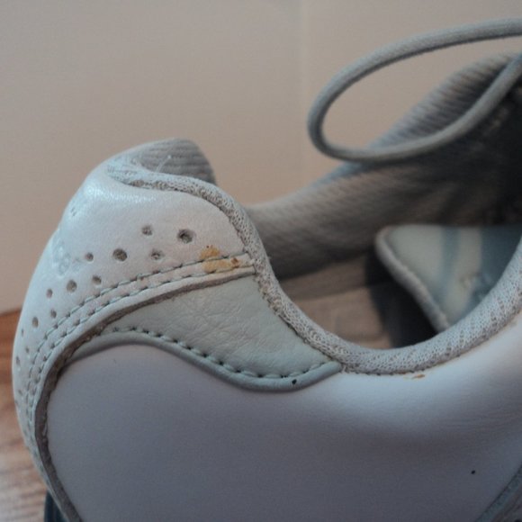 New Balance WG1275W Women's Size 6 Golf Shoes White Black Lace Up Soft Spike - Picture 7 of 11